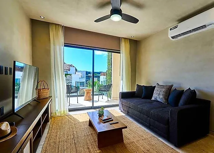 Hotel Bakal By Lockey 3*